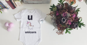 Sebastianwear Baby Bodysuit Short Sleeve Vowel Design Letter "u"